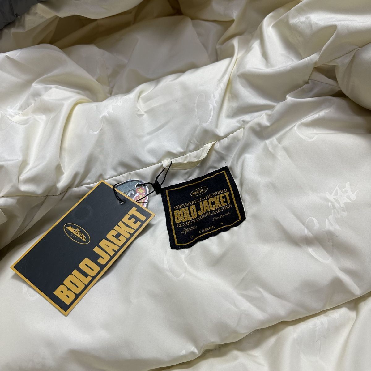 Corteiz puffer grey