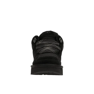 UGG Lowmel Black